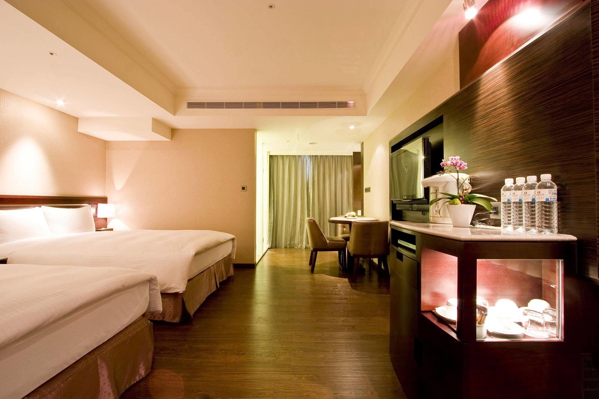 Taichung Charming City Hotel Eksteriør billede